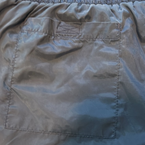 VINTAGE Y2K adidas gym/running shorts. Made February 2000. Navy blue size Large - Picture 5 of 6